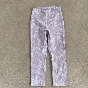 Lululemon Cropped Leggings